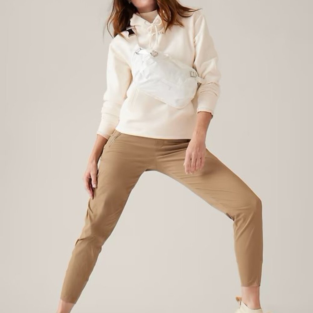 Athleta - Trekkie North High Rise Jogger size 18